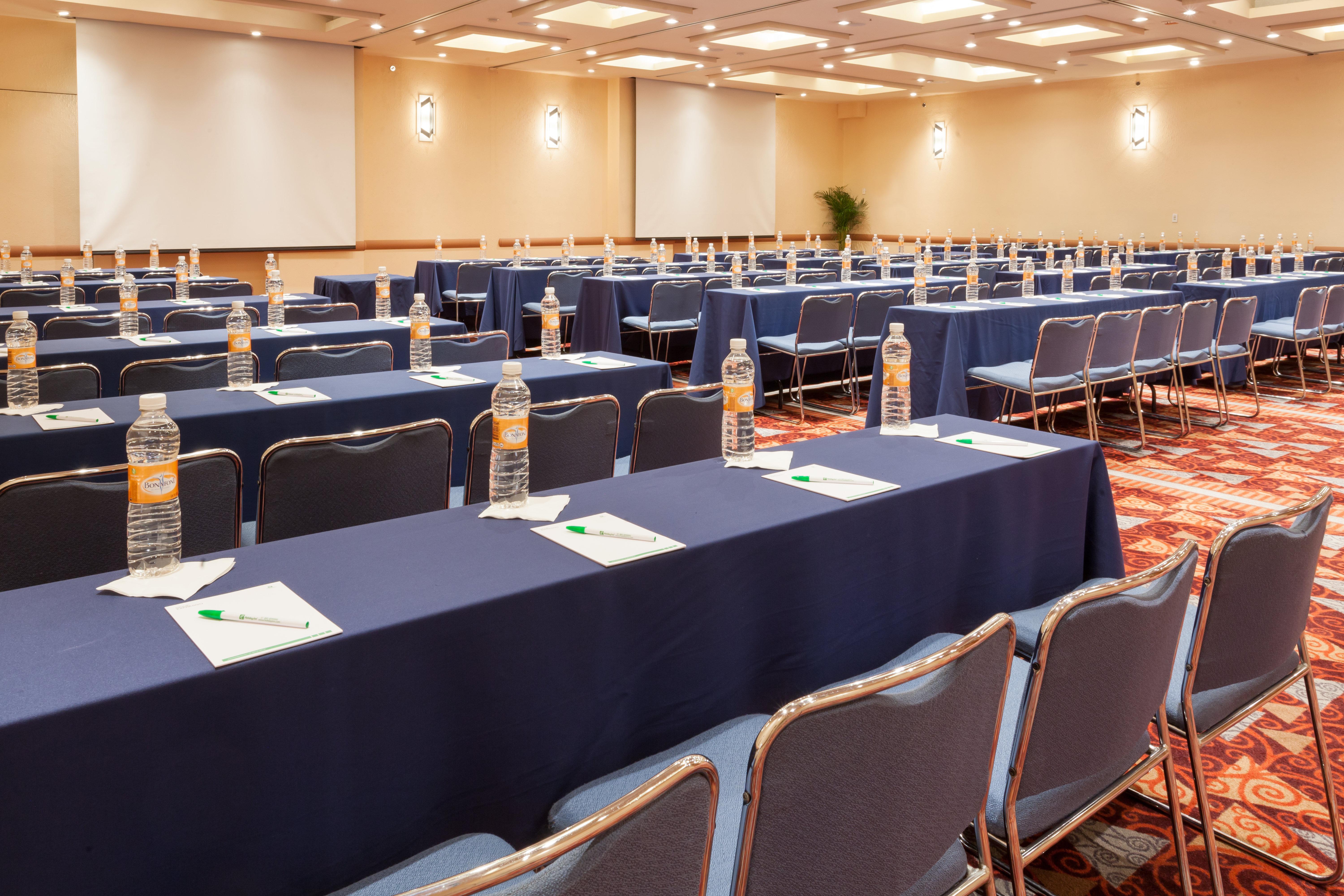 Holiday Inn Mexico Coyoacan Экстерьер фото